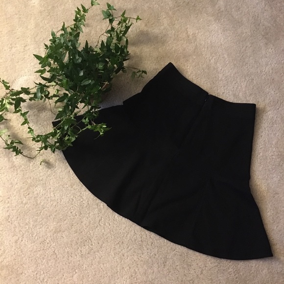 White House Black Market Fit and Flare Skirt - Picture 2 of 6